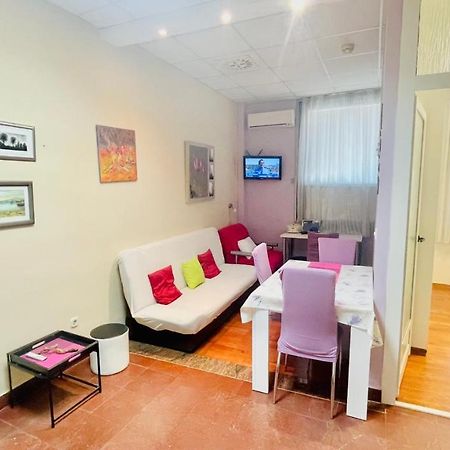 Vintage Apartment Inside City Galleria - ザダル エクステリア 写真